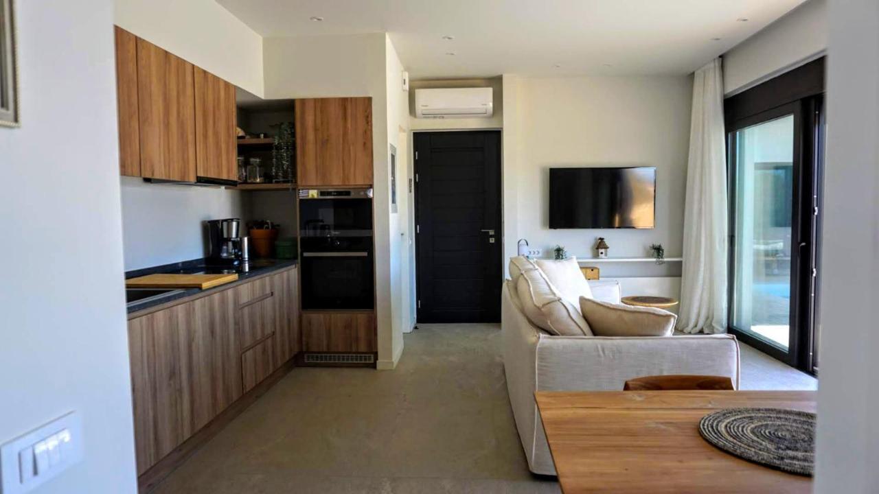 Villa Karma Palairos Luaran gambar