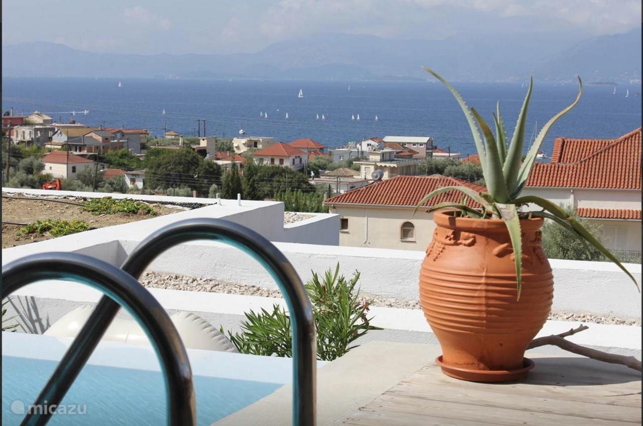 Villa Karma Palairos Luaran gambar